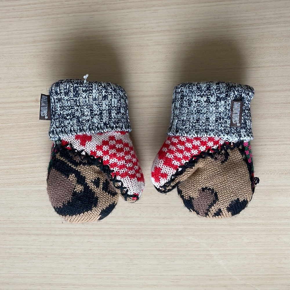 Kids Mittens - Picture 2 of 5